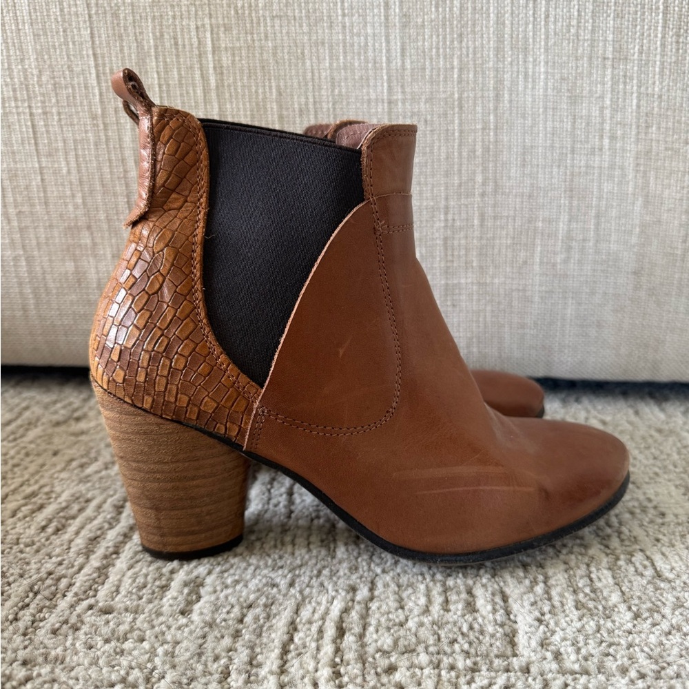 Felmini Brown Leather Ankle Boots